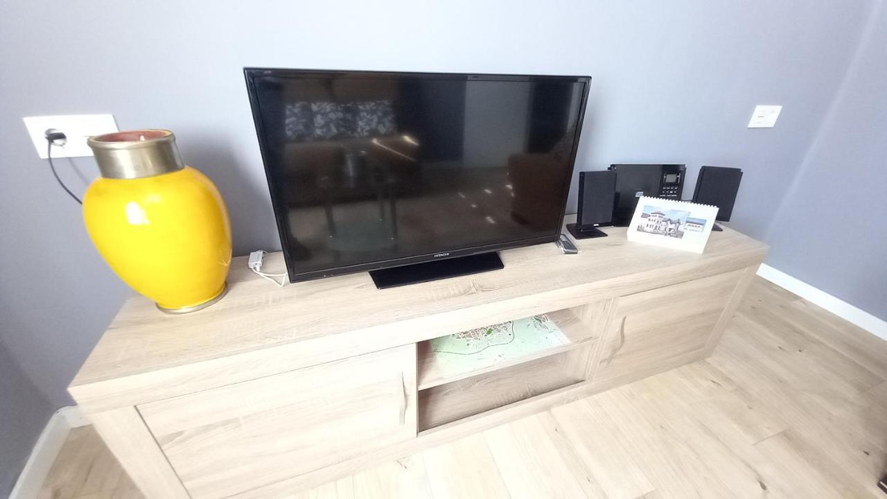 Aps Valdes De Apartamento *